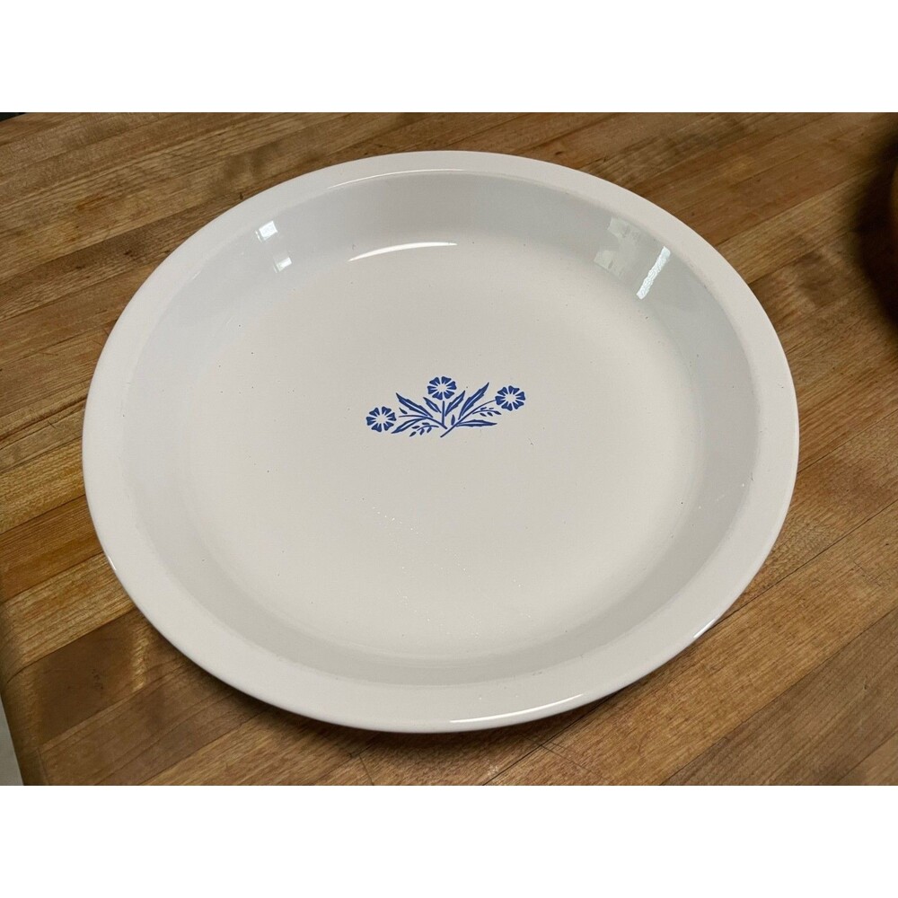 Vintage Corning Ware Blue Cornflower Pie Plate 9 Inch P-309 White Made In USA